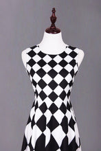 Load image into Gallery viewer, S-4XL High Quality 2018 Spring Summer European And American Fashion Simple Black And White Plaid Super Hem Sleeveless Maxi Dress