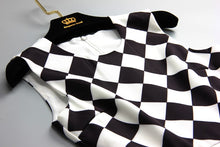 Load image into Gallery viewer, S-4XL High Quality 2018 Spring Summer European And American Fashion Simple Black And White Plaid Super Hem Sleeveless Maxi Dress