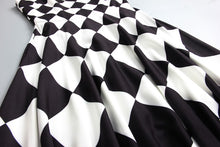 Load image into Gallery viewer, S-4XL High Quality 2018 Spring Summer European And American Fashion Simple Black And White Plaid Super Hem Sleeveless Maxi Dress