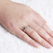 Load image into Gallery viewer, ZOCAI Princess Cut Real 1.0 Ct Main Diamond with 0.20 Ct Side Diamond 18K White Gold Engagement Diamond Ring W03754