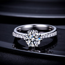 Load image into Gallery viewer, ZOCAI Real Natural 1.0 CT Certified D-E/VVS Round Cut Diamond Wedding Women Ring 18K White Gold (AU750) W04672