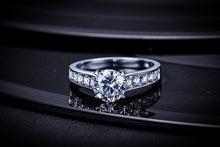 Load image into Gallery viewer, ZOCAI Real 1.0 CT Certified F-G/SI Round Cut Diamond Engagement Women Ring 18K White Gold (AU750) W04635