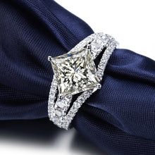 Load image into Gallery viewer, ZOCAI Side Stone Split Shank Real 1.6 CT Natural F-G / VS Princess Cut Diamond Engagement Ring 18K White Gold W03761