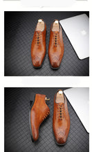 Load image into Gallery viewer, CIMIM Brand mens dress shoes genuine leather High Quality Carved Brogue italian shoes men formal Business Wedding Shoes Big Size