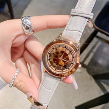 Load image into Gallery viewer, relojes para mujer Luxury Woman Watch 2019 Women&#39;s Leather Band Analog Quartz WristWatch Ladies Watch Women Dress Diamond Clock