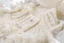 Load image into Gallery viewer, Solid color hooded top with short thickened cardigan