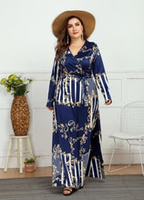 Load image into Gallery viewer, Woman Summer Fashion long Sleeve Dress Beach Dress