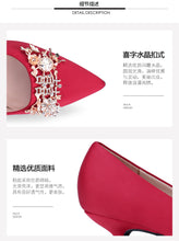 Load image into Gallery viewer, New Style Low Heel Formal Dress Crystal Shoes