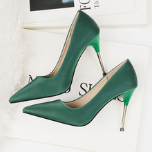 Load image into Gallery viewer, Hand Made Pointed Toe Luxury Pumps Formal Party Wedding Nude Green Shoes