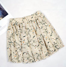 Load image into Gallery viewer, loose boho floral casual women chiffon shorts plus size polka dot shorts Summer M30270