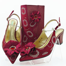 Load image into Gallery viewer, Women Pink Shoes and Bag To Match African Fashions