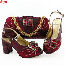 Load image into Gallery viewer, Blue women pumps with a big bag set African shoes match handbag for dress