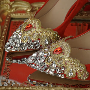 Wedding Shoes Red Color Chinese National Palace Tetro Style Rhinestone Tassel Gold Lace Flower Whole Sale Female Bride Pumps