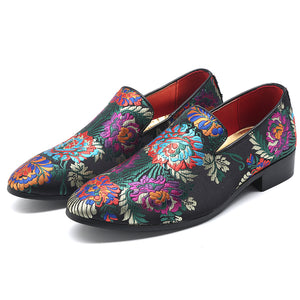 Multicolour Italian Style Men Dress Shoes High Quality Exquisite Embroidery Designer Leather Shoes Man Pointed Toe Shoes