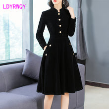 Load image into Gallery viewer, Women&#39;s European and American Hepburn style black thin retro collar velvet dress