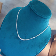 Load image into Gallery viewer, Aazuo 18K White Gold Real Diamonds Fashion Luxury Necklace for Woman Senior Party Charm Jewelry Gift Real Gold Au750