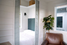 Load image into Gallery viewer, Hydra 30&#39; Model , Tiny House , Prefab House , Trailer