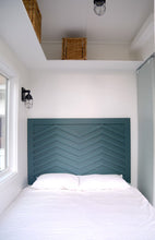 Load image into Gallery viewer, Hydra 30&#39; Model , Tiny House , Prefab House , Trailer